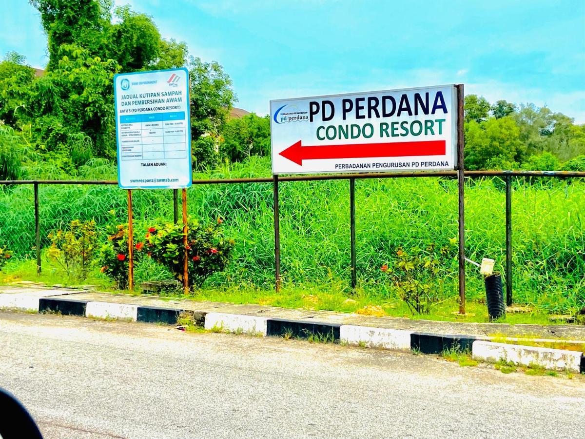 Smilez Homestay H102 & A306 At Pd Perdana Kondo Resort بورت ديكسون المظهر الخارجي الصورة