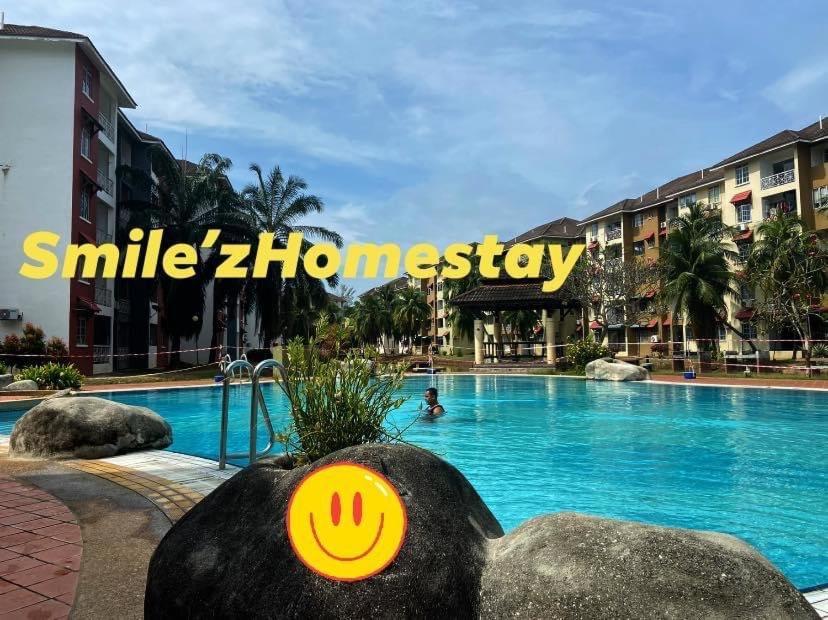 Smilez Homestay H102 & A306 At Pd Perdana Kondo Resort بورت ديكسون المظهر الخارجي الصورة